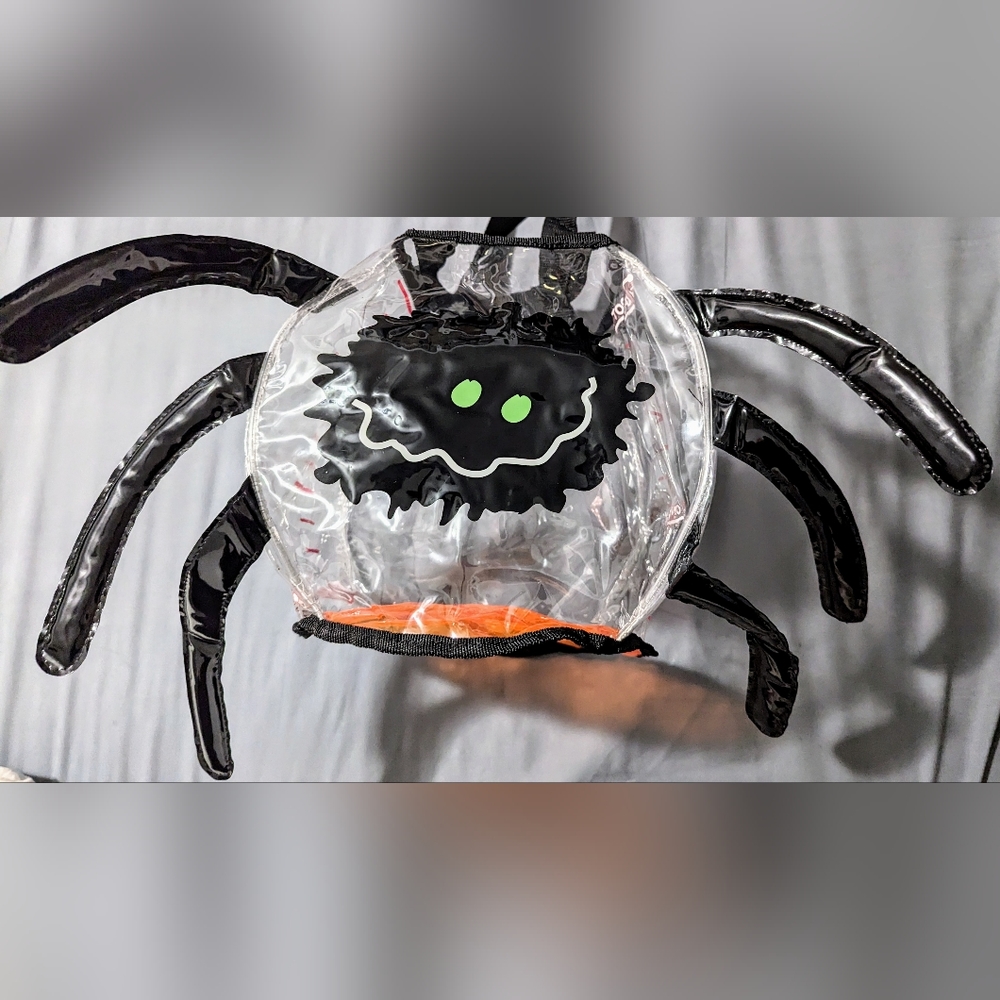 3D Spider Halloween Bag - Picture 2 of 5